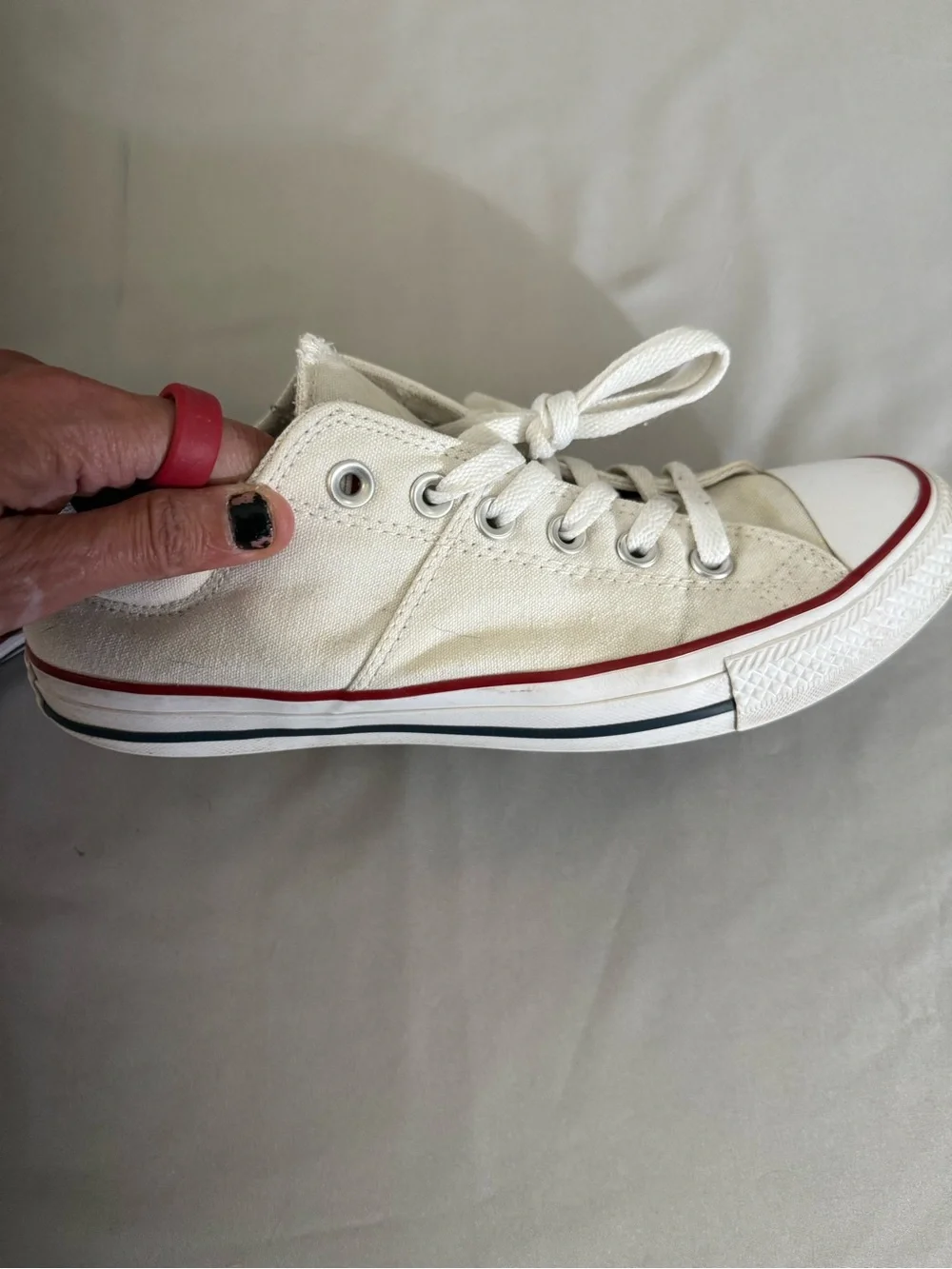 Women’s Converse Low Top Sneakers - White/Cream with Red Stripe size  9